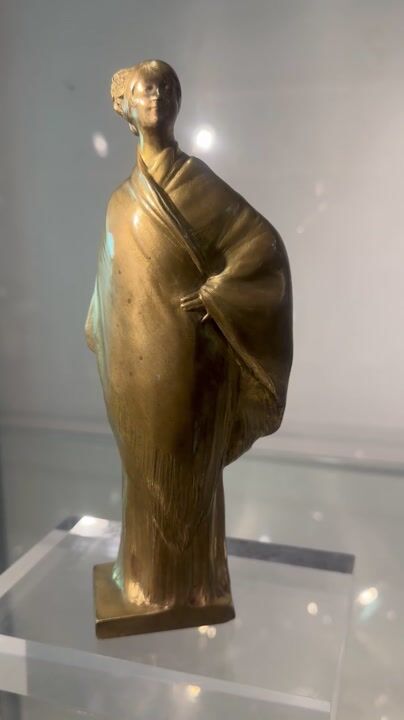 Film of Art Nouveau Sculpture by Leo Laporte-blairsy of Cloaked Woman