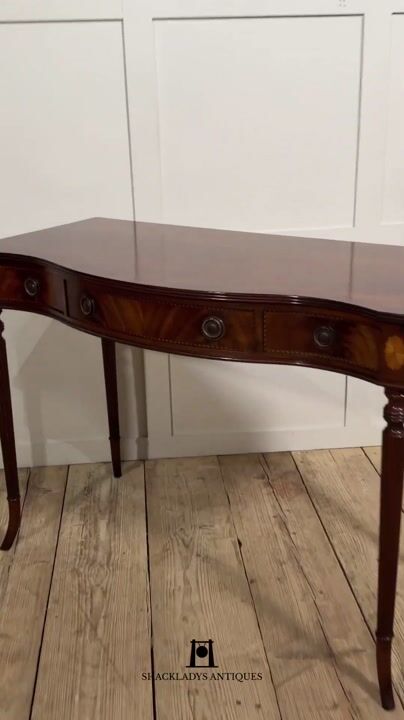 Film of Fine Inlaid Mahogany Writing Table