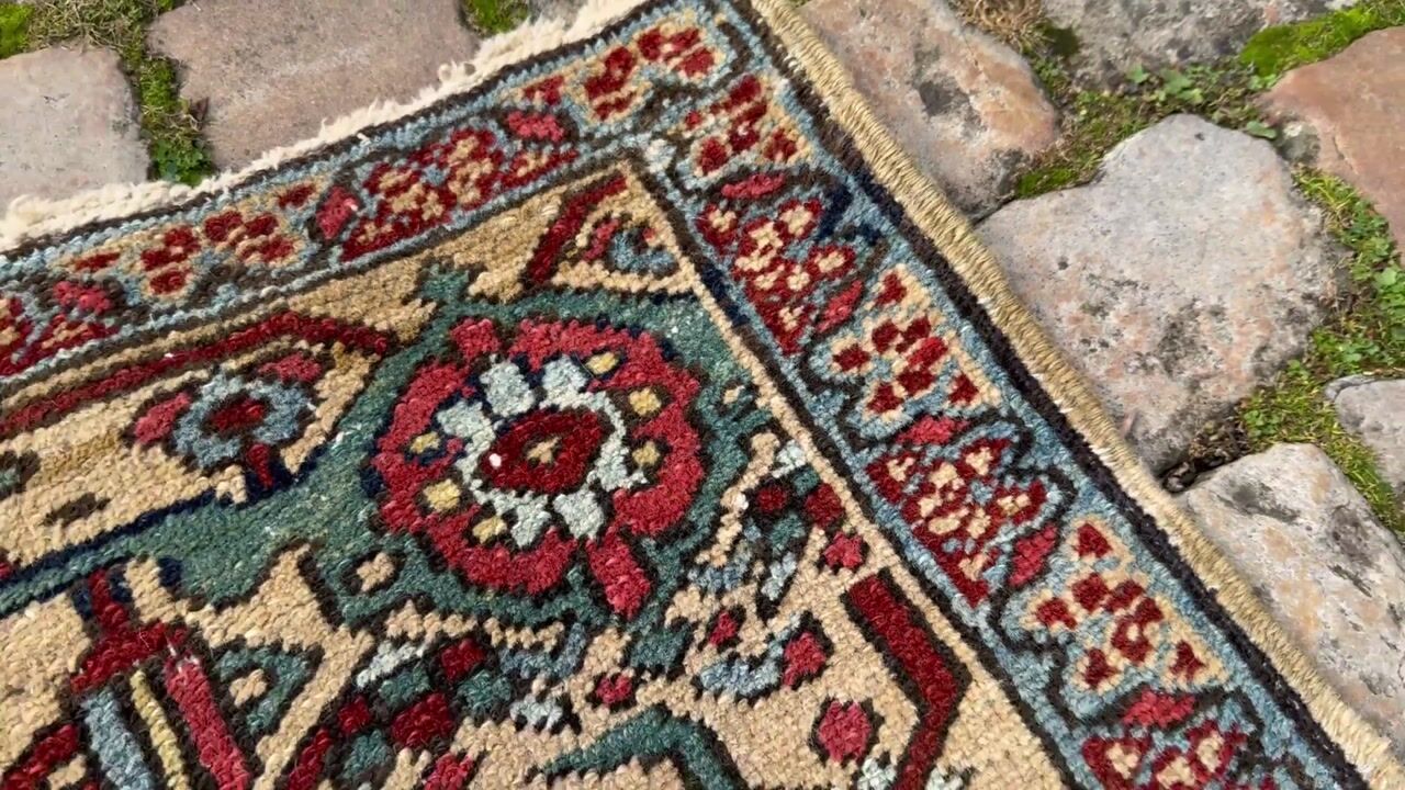 Film of Antique Heriz Carpet 3.29m X 2.12m