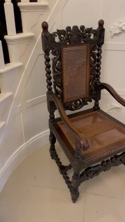 Film of Large Antique Victorian Quality Carved Oak Throne Chair