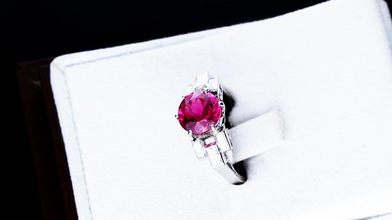 Film of 2.05ct Pink Tourmaline and 0.55ct Diamond Platinum Ring - Art Deco - Antique Circa 1925