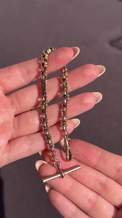 Film of Antique Fancy Link 9ct Gold Chain Bracelet with T-bar | 7.5"