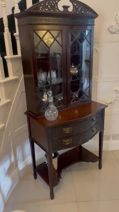 Film of Antique Victorian Quality Carved Mahogany Display Cabinet