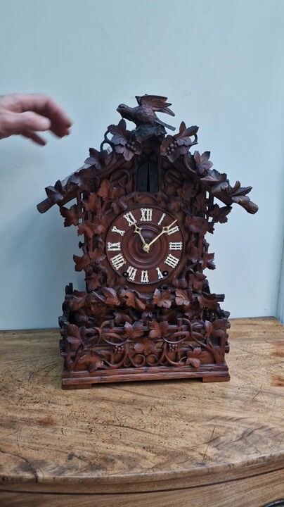 Film of A Victorian Twin Fusee Cuckoo Clock