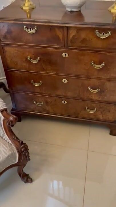 Film of Outstanding Original George I Antique Quality Figured Walnut Chest of Drawers