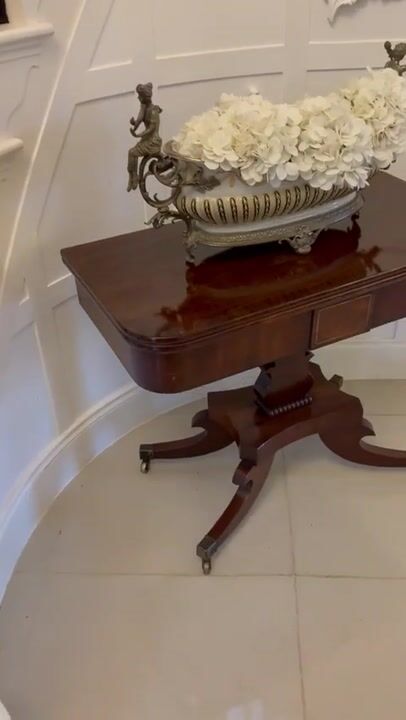 Film of Outstanding Quality Antique Regency Figured Mahogany Tea/console Table