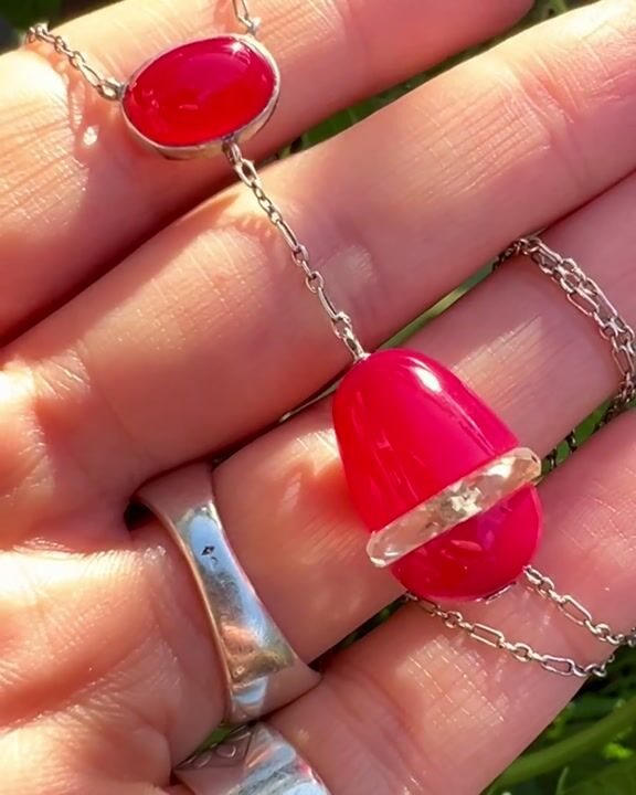 Film of Edwardian Rock Crystal Egg Silver Lavalier Pendant Necklace