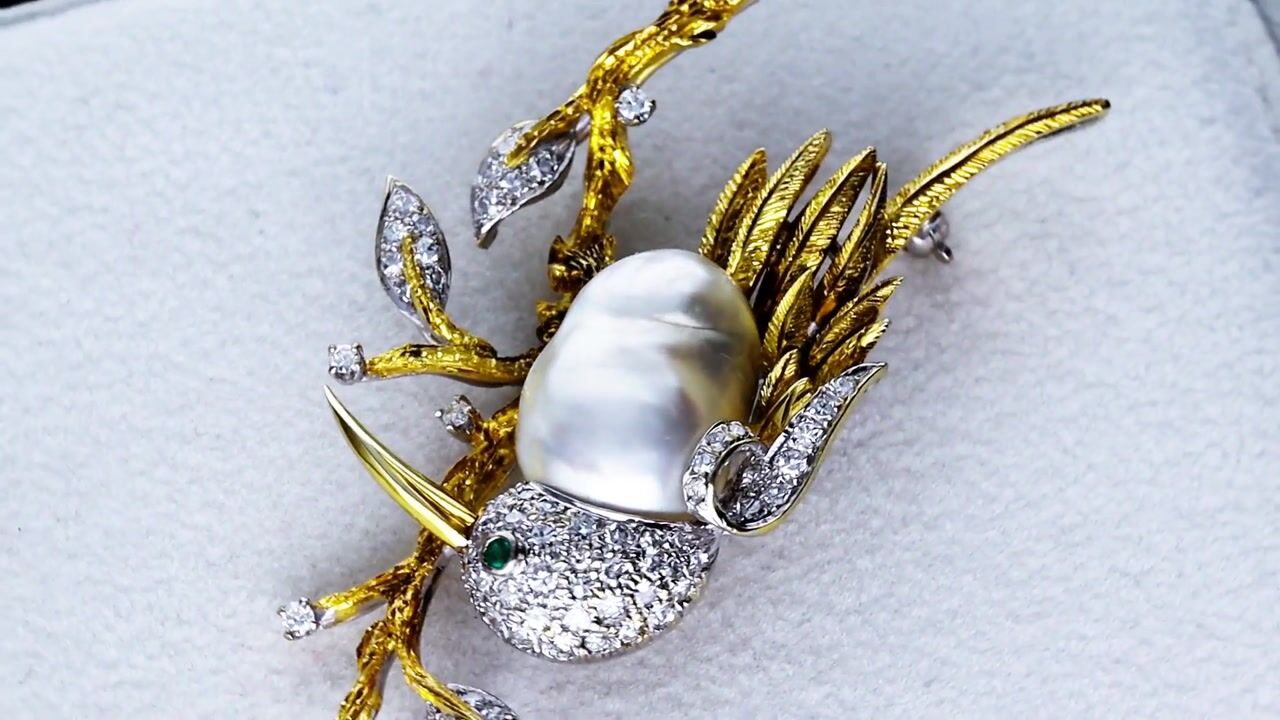 Film of Blister Pearl, Emerald, 0.70ct Diamond and 14ct Gold Bird Brooch - Antique Circa 1930