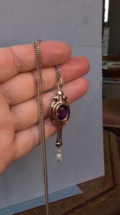 Film of 15ct Gold Amethyst Murrle Bennett Pendant