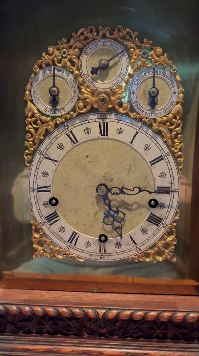 Film of A Wonderfully Carved Bracket Clock by Winterhalder & Hofmeier of Germany