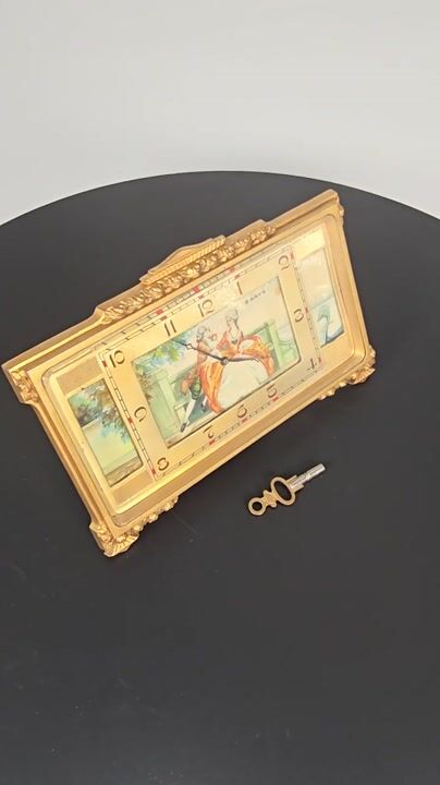 Film of A Fine Swiss Art Deco 8-Day Strut Clock/table Clock C.1920