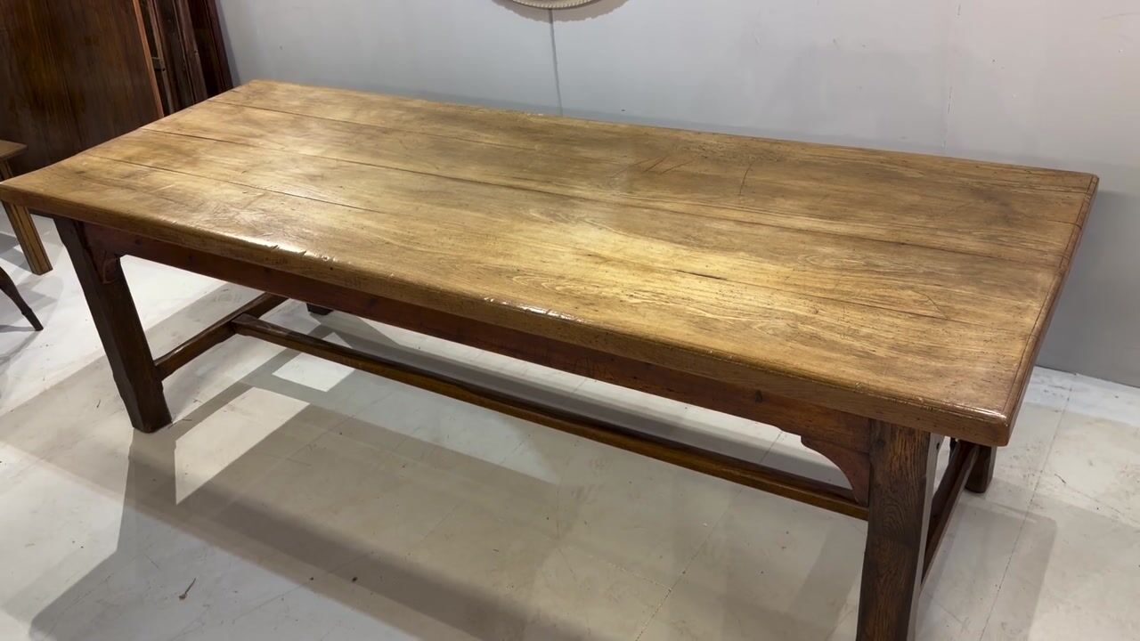 Film of 19th Century Beech Farmhouse Table – Château De Saint Blaize, France