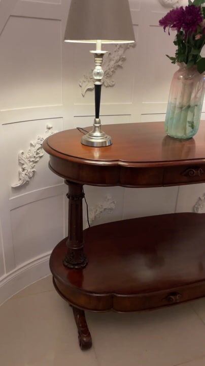 Film of Large Antique Mahogany Oval Shaped Freestanding Serving/console Table