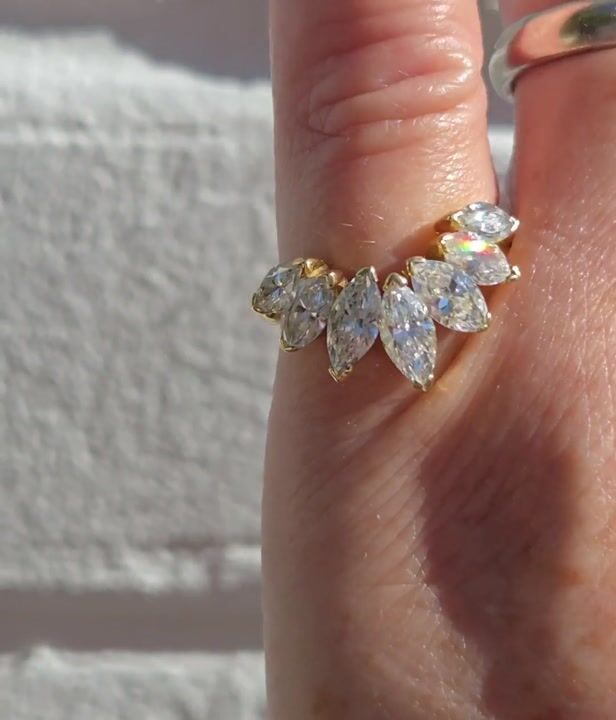 Film of A Kutchinsky Seven Stone Diamond Dress Ring in 18ct Gold