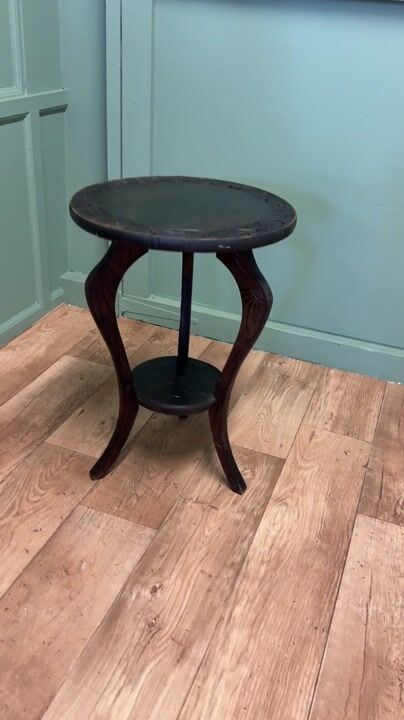 Film of Arts and Crafts Japan Sunflower Lamp Table by Liberty