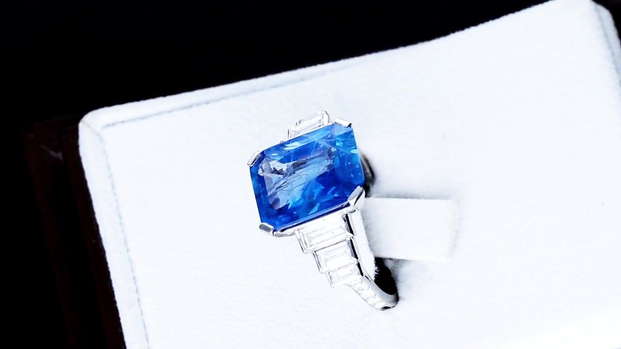 Film of 8.10ct Ceylon Sapphire and 1.30ct Diamond, Platinum Ring - Art Deco Style - Vintage Circa 1945