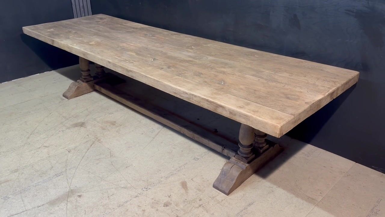 Film of Incredible Huge 3.2 X 1 Meter Oak Farmhouse Dining Table