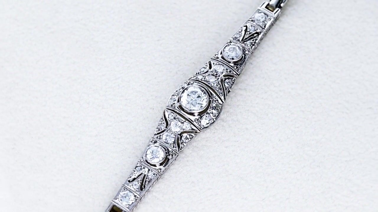 Film of Antique 1.59ct Diamond and 18ct White Gold Bracelet Circa 1925